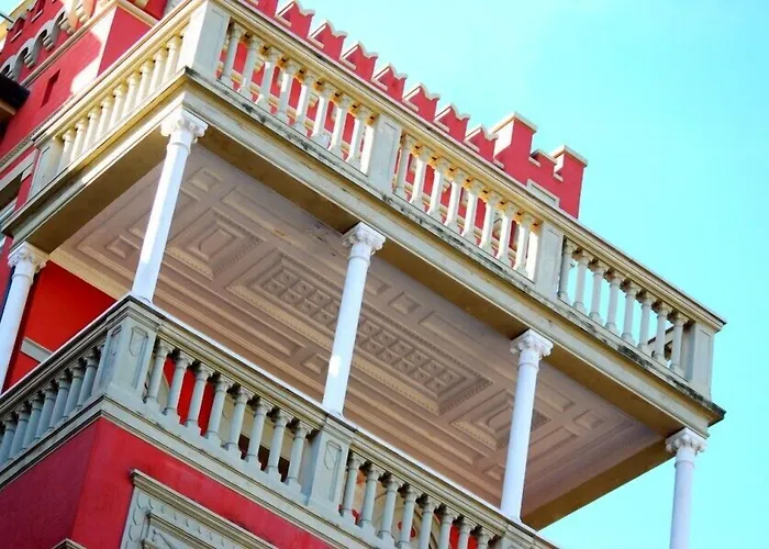 Hotel Re Versiliana 4*