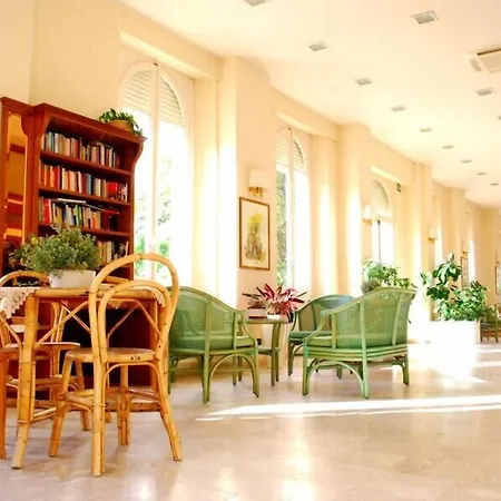 Re Versiliana Hotel
