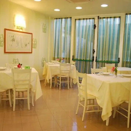 Hotel Re Versiliana 4*