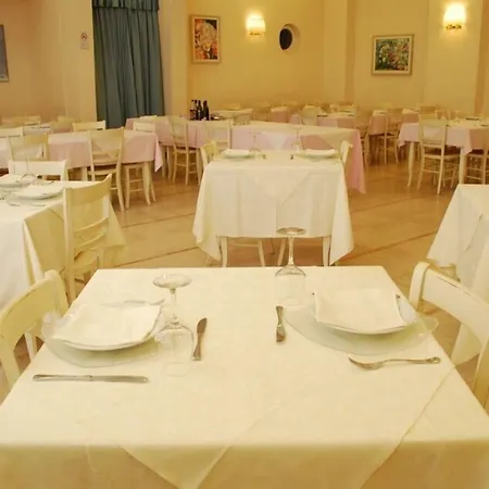 Re Versiliana Hotel