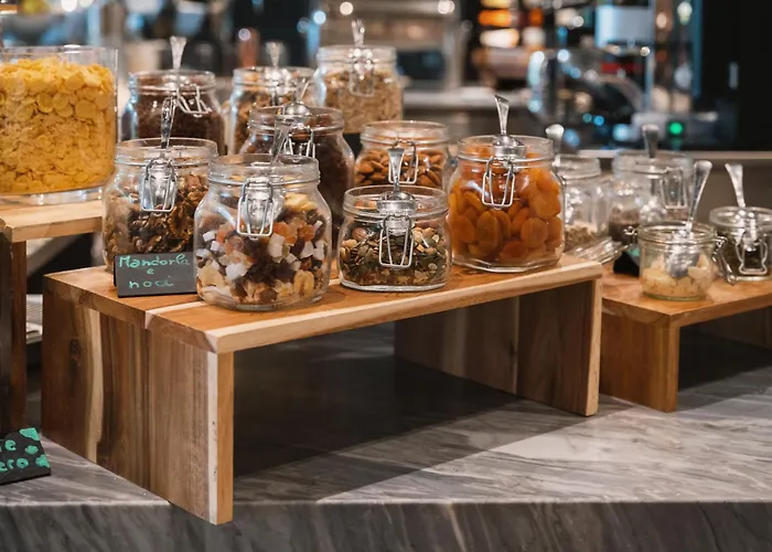 Re Versiliana 4* مارينا دي بييتراسانْت