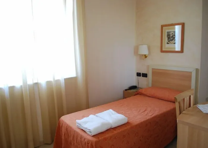 Hotel Re Versiliana 4*