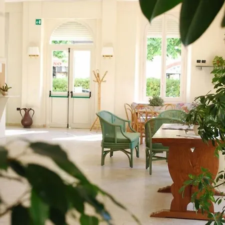 Hotel Re Versiliana 4*